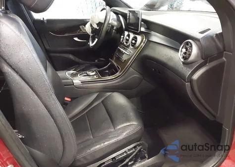 2019 Mercedes-Benz Glc 300 from USA, damaged, VIN WDC0G4JB3KV168797